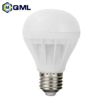 
                                        QML 超美照明 LED灯泡 E27 E14大小螺口节能球泡灯 家用节能灯 白光暖光光源 5WE27白光                