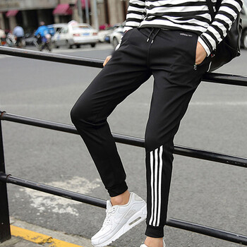 风驰运动专营店