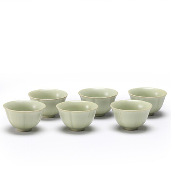 
                                        东道 礼盒 汝窑功夫茶具 中葵饮杯组6入景德镇开片陶瓷品杯40ml茶杯 送礼佳品 粉青色                