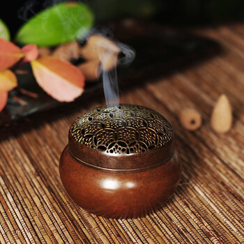 
                                        吉祥家 新中式熏香炉 香满室 佛堂纯铜香薰炉摆件牡丹花纹小圆炉紫铜塔香盘香炉香道 香炉紫铜圆花 赠礼盒                