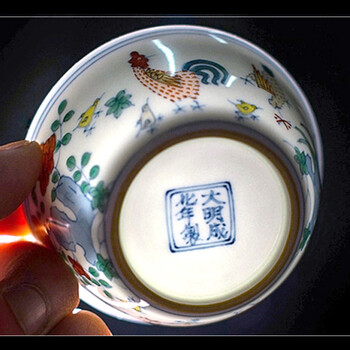 
                                        功夫茶杯 陶瓷小 品茗杯茶碗斗彩鸡缸杯 博物馆同款单杯                
