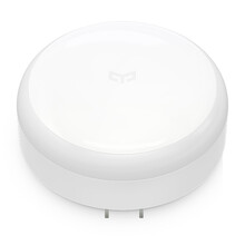 38元  Yeelight感应夜灯 光控LED小夜灯 (插电版)