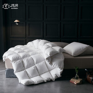 799元包邮 鸿润家纺 YC1820 95%白鹅绒被 220*240cm