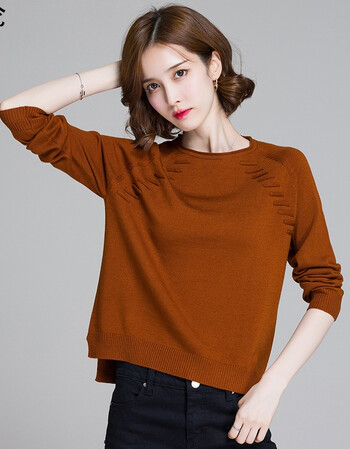 秋冬季圆领短款毛衣女士套头针织打底衫宽松羊绒衫前短后长羊毛衫