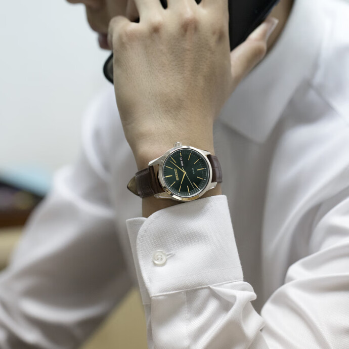 Plus会员福利 Seiko 精工 SNE529P1 太阳能 男式手表 双重优惠折后￥966.55