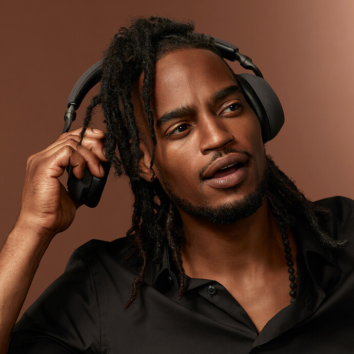 Bowers & Wilkins B&W 宝华韦健 PX7 旗舰款头戴式降噪耳机 京东优惠券折后¥2369 可24期0息