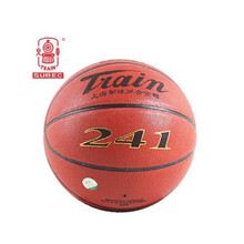 火车头7号241男学生篮球室内外水泥地耐磨 已有0人评价 北京有货 加入