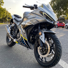 r6摩托车
