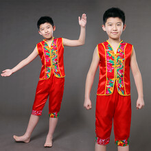 男孩肚兜
