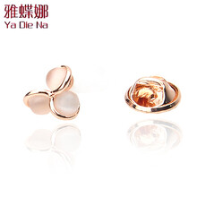 义乌市鸿领针织服饰有限公司