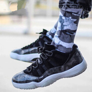 耐克（NIKE）男鞋 Air Jordan 11   低幫男子運(yùn)動籃球鞋 528895-010 黑色 40