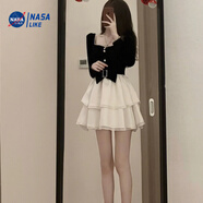 尚簡(jiǎn)紛氣質(zhì)名媛高級感蓬蓬公主裙子法式奶fufu收腰方領(lǐng)休閑連衣裙女秋冬 B030# XL 建議110-120斤