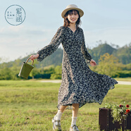 紫涵雪紡V領(lǐng)連衣裙法式浪漫碎花中長(cháng)裙秋季收腰百搭長(cháng)裙 黑底碎花 S