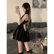 蘭威費雷辣妹掛脖抹胸連衣裙女春夏韓版新款設計感蝴蝶結露背小黑裙子 蝴蝶結A字裙 S