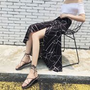 婷婉美半身裙女2019春新款海邊沙灘裙一片式裹裙碎花長(cháng)裙 一片式裙子黑色閃電款 均碼80斤-150斤都可以出穿
