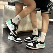 耐克（NIKE）【潮】Air Jordan aj1板鞋男女情侶新款低幫休閑運(yùn)動(dòng)籃球鞋休閑鞋 553560/553558-131 白綠 女款GS 36.5