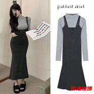 連衣裙女秋冬小個(gè)子洋氣韓版時(shí)尚氣質(zhì)打底連衣裙純欲風(fēng)吊帶連衣裙女冬季新款辣妹收腰緊身顯瘦包臀中長(cháng)款魚(yú)尾 淺灰色打底衫+黑色背帶裙【一套】 L 105-115斤