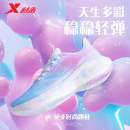 特步（XTEP）女鞋運動鞋2025年春夏季新款透氣減震跑步鞋訓練漸變色旅游鞋子 北極桃粉/清透藍-玄翎 37