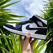 耐克（NIKE）【潮】aj男鞋籃球鞋夏季AirJordan1AJ1板鞋時尚百搭輕便運動鞋 DD1649-001黑白熊貓 42