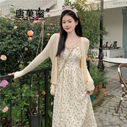 唐菓蜜新款連衣裙女2025春季新款女裝法式初戀甜美溫柔風(fēng)碎花吊帶裙套裝 杏色開衫+碎花吊帶裙 M