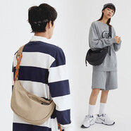 VAOPER餃子包男大容量中性斜挎包女休閑單肩包喂牌編織繩通勤騎行包 卡其色+青蛙掛件