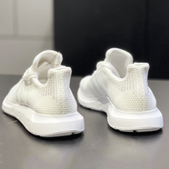 Adidas阿迪達斯女鞋春季新款運動(dòng)鞋網(wǎng)面透氣跑步鞋時(shí)尚輕便休閑鞋FZ0384 B37725/白色/三葉草 36.5