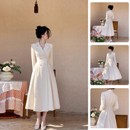 云拿月2025秋冬法式復古氣質(zhì)收腰雙排扣大裙擺中長(cháng)款風(fēng)衣 白色 S