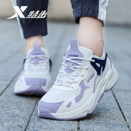 特步老爹鞋女新款透氣輕便網(wǎng)面運動鞋緩震厚底增高休閑鞋耐磨跑步鞋子 米紫色 35