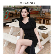 曼婭奴（MIGAINO）設(shè)計(jì)感連衣裙女2025夏季新款方領(lǐng)顯瘦抽褶小黑裙 黑色 155/80A/S