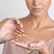 怡思?。↖SDIN）【下單立享】安瓶精華液 VC提拉緊致保濕安瓶精華液x30 2ml