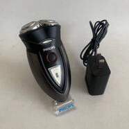 飛利浦電動(dòng)剃須刀HQ6075全身水洗老款懷舊經(jīng)典款刮胡刀(尾貨機)