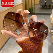蘭迪惟依 新款無(wú)框切邊太陽(yáng)鏡潮小紅書(shū)氣質(zhì)墨鏡女大臉顯瘦時(shí)尚眼鏡防曬 漸進(jìn)茶 +眼鏡袋  布