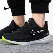 耐克（NIKE）男鞋冬季跑鞋AIR WINFL 9保暖防水氣墊緩震運(yùn)動(dòng)鞋男款減震跑步鞋 DM1106-001/鞋面拒水科技 42.5