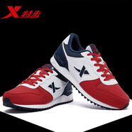 特步男鞋跑步鞋子男秋冬季皮面運動(dòng)休閑鞋復古防滑耐磨旅游輕便慢跑鞋 挑戰紅/新白色/新靛藍-010 加絨 42