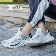 特步老爹鞋女新款透氣輕便網(wǎng)面運動(dòng)鞋緩震厚底增高休閑鞋耐磨跑步鞋子 米灰綠 36