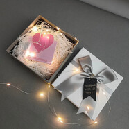 悅匯禮屋 禮品盒 520情人圣誕節禮物圍巾包裝盒禮物盒空盒子生日禮物女生帶燈禮品盒送老婆男女朋友 白蓋禮盒禮袋+燈+拉菲草+賀卡 中號(30*23*6厘米)可裝a4紙手機盒護膚品