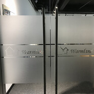 問雪玻璃貼紙磨砂貼膜防撞條腰線貼鏤空透明廣告字辦公室玻璃貼膜logo 磨砂鏤空