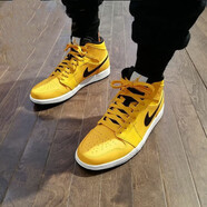耐克（NIKE）男女鞋Air Jordan 1  AJ1 鴛鴦籃球運動鞋板鞋中幫 554724-554725-700  新歡 38.5