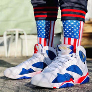 耐克（NIKE）男女鞋Air  Jordan 7 AJ7喬7代火星人馬文巴塞羅那山貓籃球運動(dòng)鞋 304775-304774-123 白藍  38.5