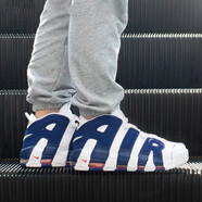 耐克（NIKE）新款男鞋Air More Uptempo 皮蓬A(yù)IR MONEY白紅全黑籃球鞋 921948-101 尼克斯 44
