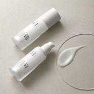 三草兩木洗面奶流光雪妍白晶系列補水美白保濕修護化妝護膚品套裝提亮膚色 三草兩木多維控斑精華液30ml