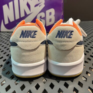 耐克（NIKE）休閑鞋男鞋2025秋季新款運動鞋SB系列復(fù)古低幫板鞋 CW7456-102元祖灰白橙 42.5