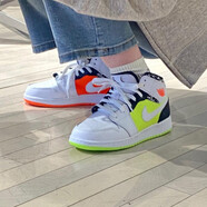 耐克（NIKE）Air Jordan 1 AJ1GS 運動緩震耐磨實戰(zhàn)休閑籃球鞋 554725-870 黃橙鴛鴦 38