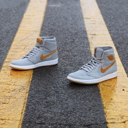 耐克（NIKE）男鞋Air Jordan 1 Mid 中幫籃球鞋 919704-025 編織 40