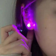 玲川LED發(fā)光耳釘蹦迪ins氣質(zhì)潮人鉆石耳飾情侶學(xué)生閃光耳環(huán)