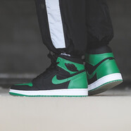 耐克（NIKE）AIR JORDAN 1男女鞋情侶款A(yù)J1高幫籃球鞋 575441-555088-030黑綠 43