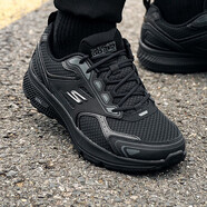 斯凱奇（Skechers）男鞋夏季2025新款休閑運(yùn)動(dòng)鞋輕便透氣軟底網(wǎng)面鞋黑武士跑步鞋男 黑色-BKCC 42.5