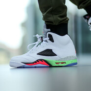 耐克（NIKE）男鞋AIR Jordan 5 AJ5火焰黑紅中幫復古休閑籃球鞋 136027-115 毒液  44.5