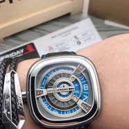 SEVENFRIDAY七個(gè)星期五自動(dòng)機(jī)械表 淺灰色