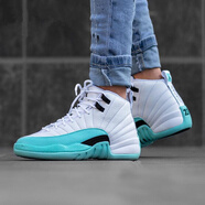 耐克（NIKE）新款女鞋Air Jordan  12 GS籃球緩震耐磨運(yùn)動鞋 510815-100 湖水藍(lán) 36